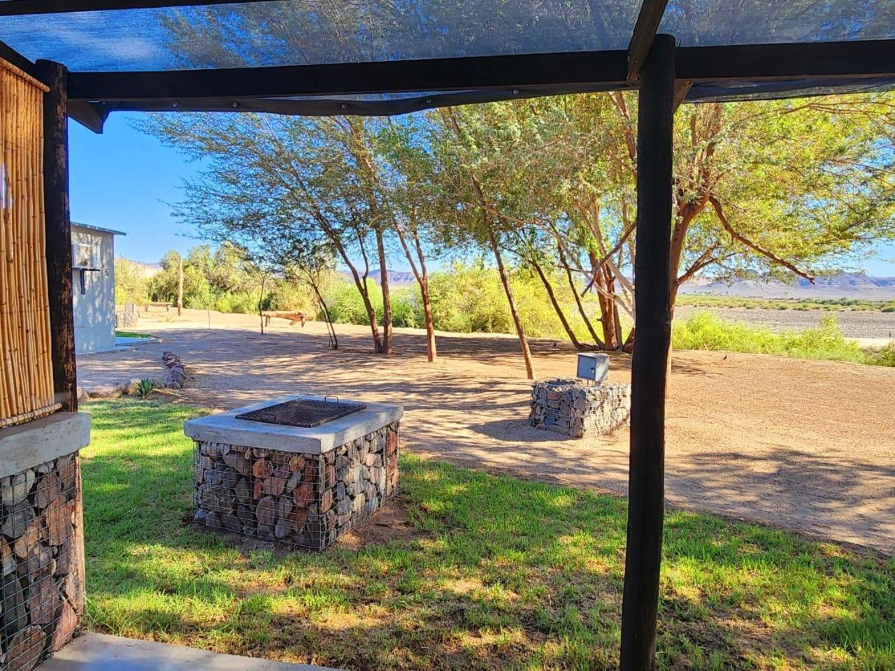 Kwelanga River Lodge Vioolsdrift Extérieur photo